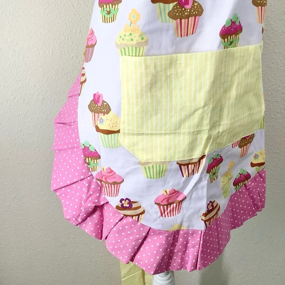 FLIRTY APRONS Novelty Cupcake Print Apron Ruffle Pockets Baker Pastry Chef Pink - Picture 7 of 9